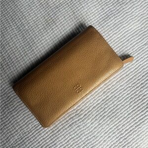 Bosca Gold Tan Leather Zip Wallet with Embossed Logo